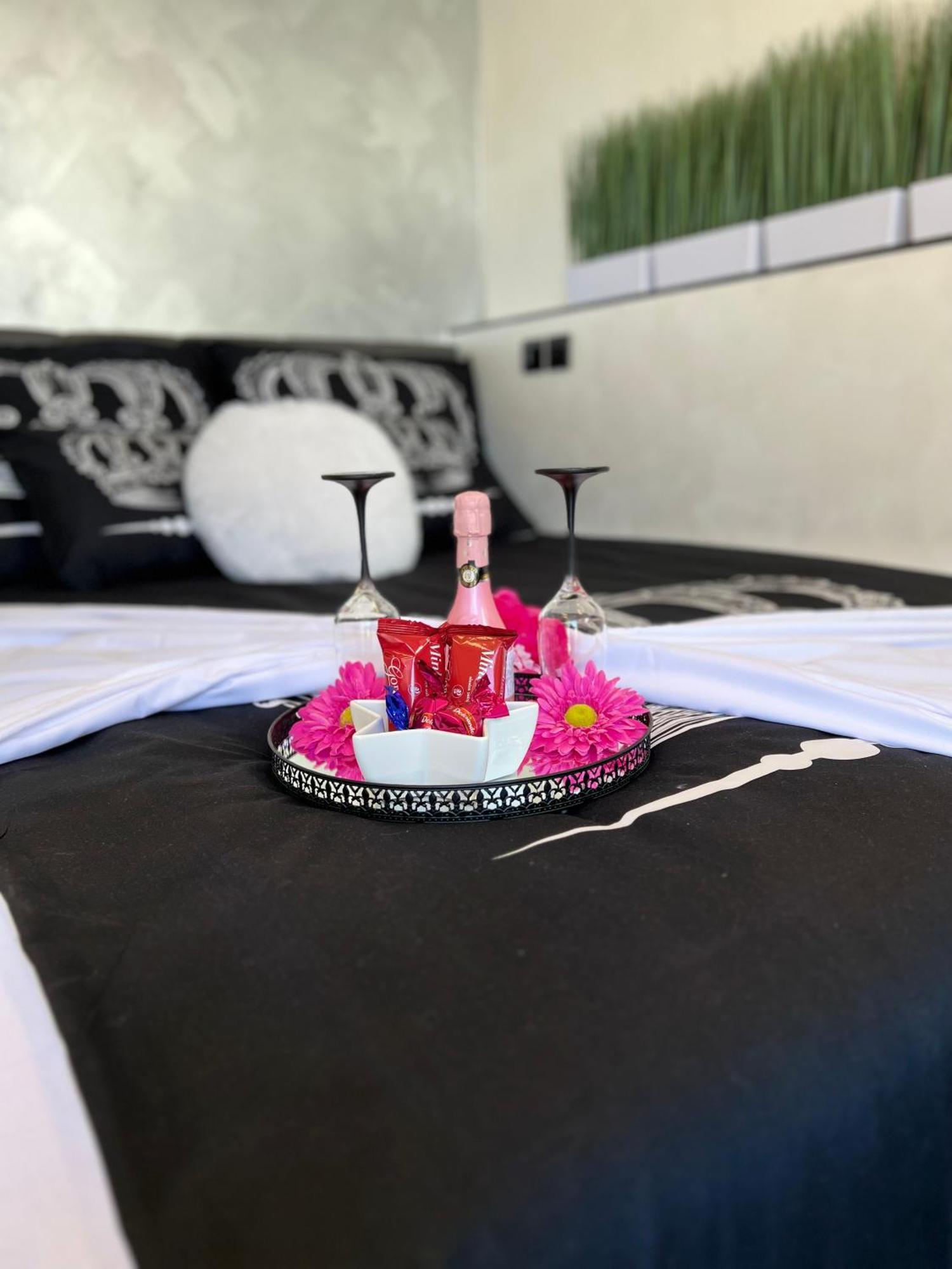 Apartment Sova Or Deluxe Room 33 블레드 외부 사진